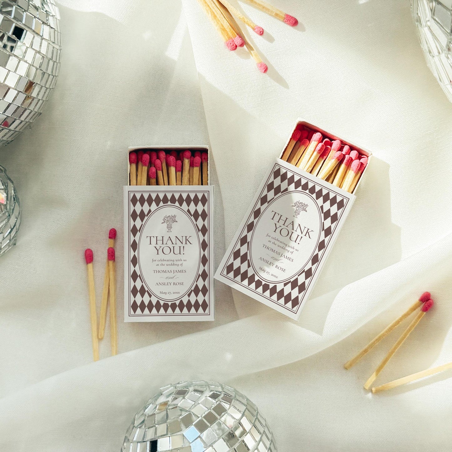 Brown Harlequin Pattern Matchbox Cover Template, Old Money Bridal Shower, Checkered Old Money Black and White Wedding Reception WP1098