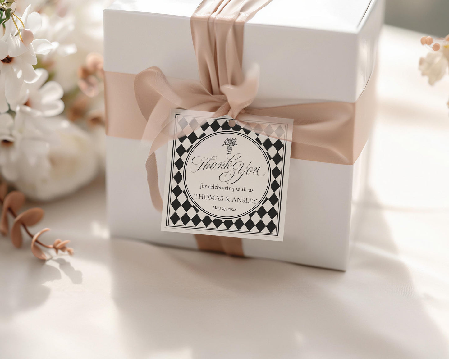Black Harlequin Pattern Wedding Favor Tags Template, Checkered Old Money Luxury Ceremony Black and White Wedding Reception WP1097